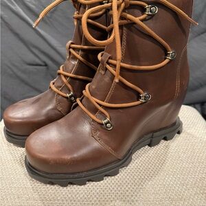Sorel Brown Lace Up Women's Boots
